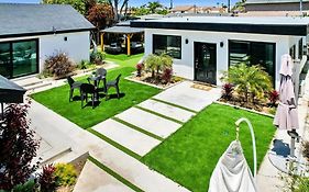 Luxury 4 Bedroom Villa
